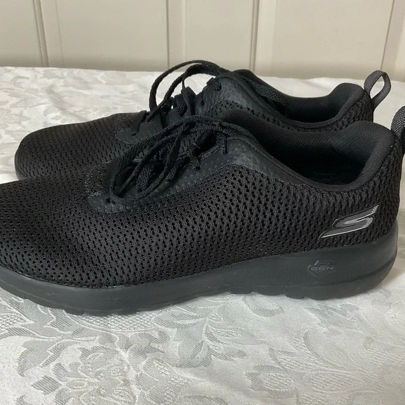 Skechers Go Walk Goga Max Gen5 Lace Up Shoes 15601 Black Womens Size 8 - Picture 3 of 6